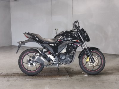 Suzuki GIXXER150