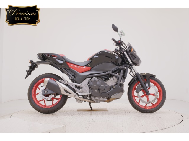 Honda NC750S 2016