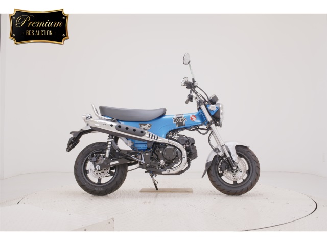 Honda DAX125 2022