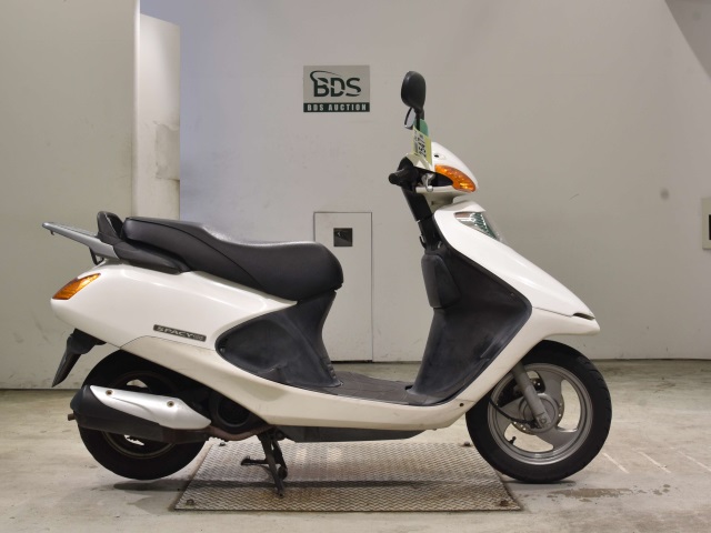 Honda SPACY100 2003