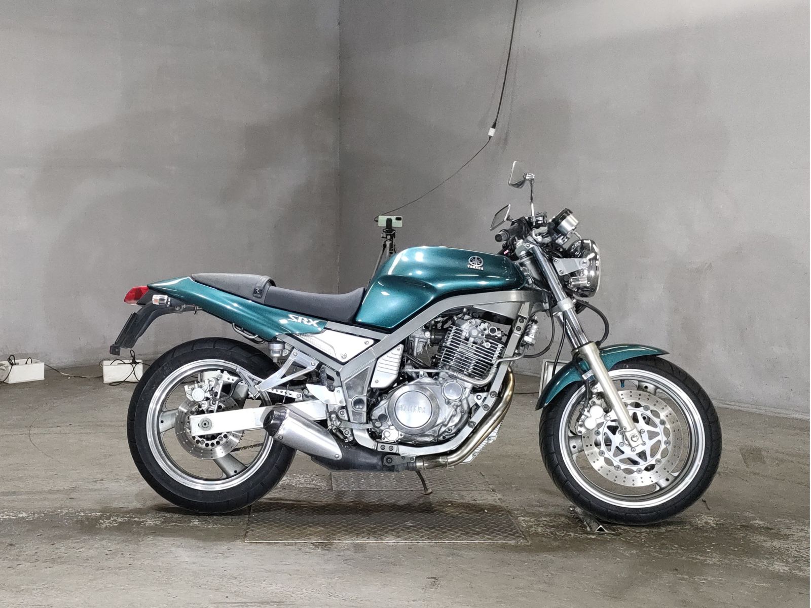 Yamaha SRX400 1990