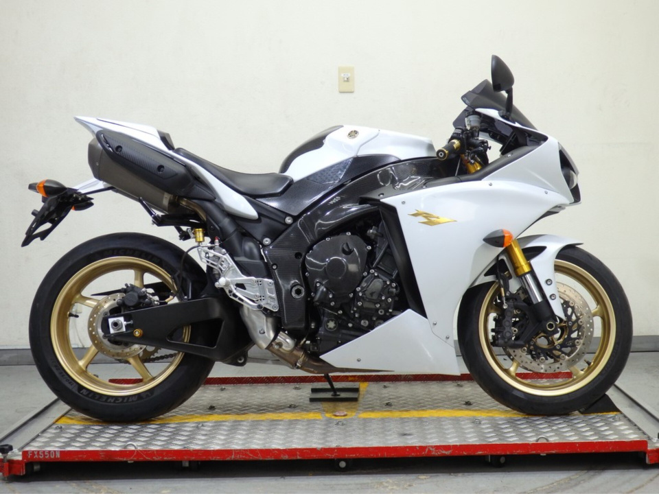 Yamaha YZF-R1 2013