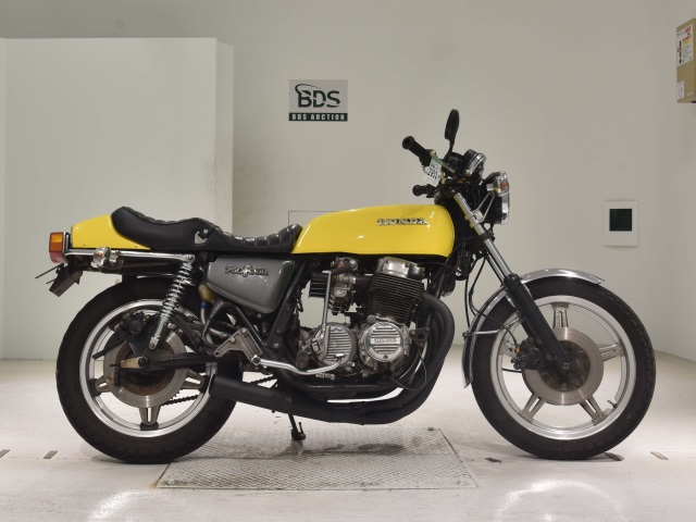 Honda CB750FOUR 1975