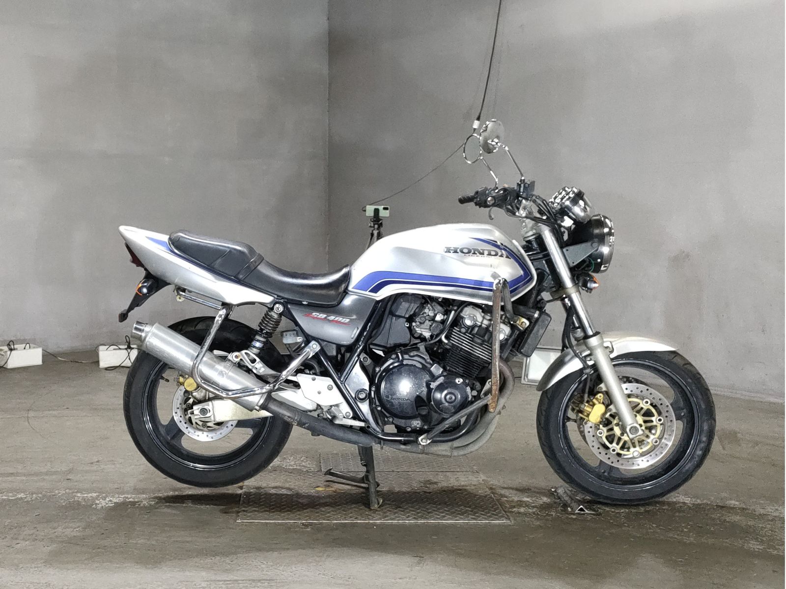 Honda CB400SFK 2001