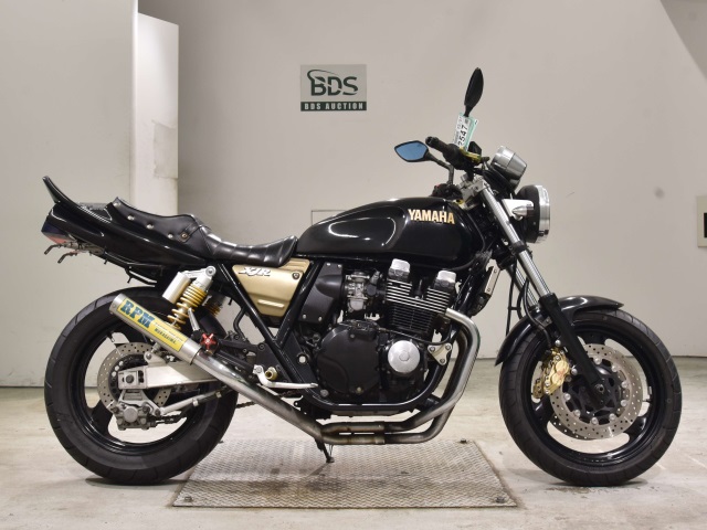 Yamaha XJR400 1995