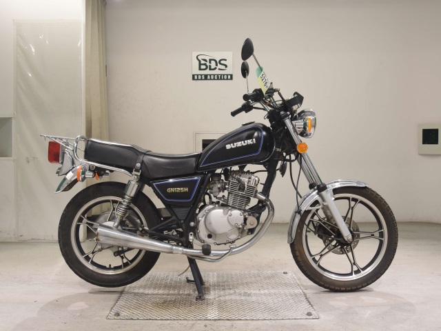 Suzuki GN125H 2015