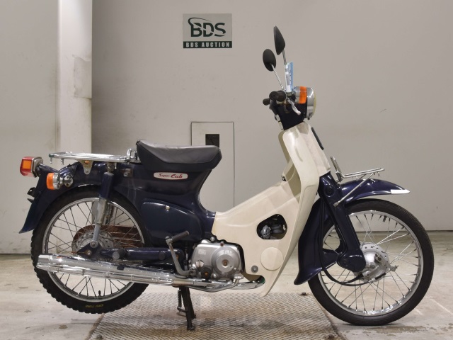 Honda C90 2005