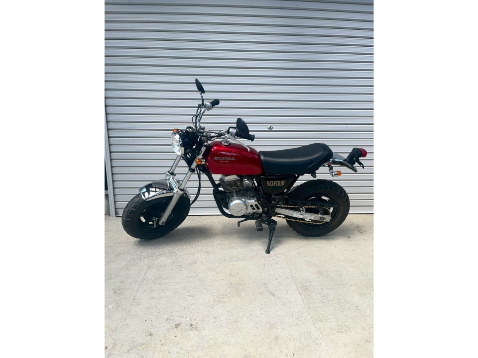 Honda APE50 2004