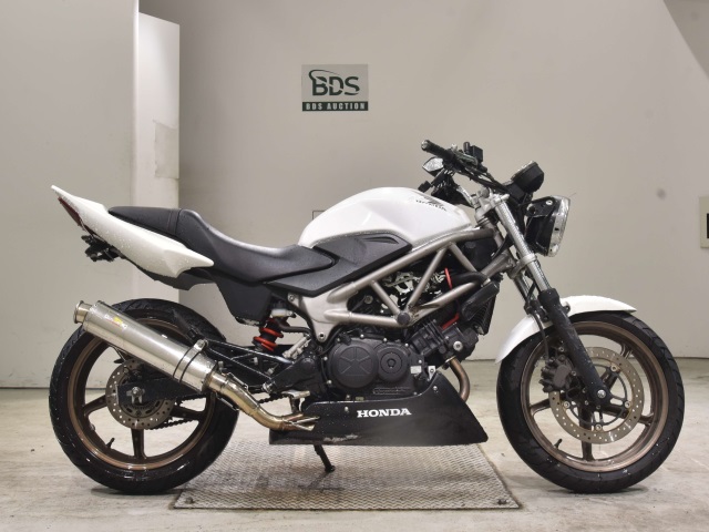 Honda VTR250 2017