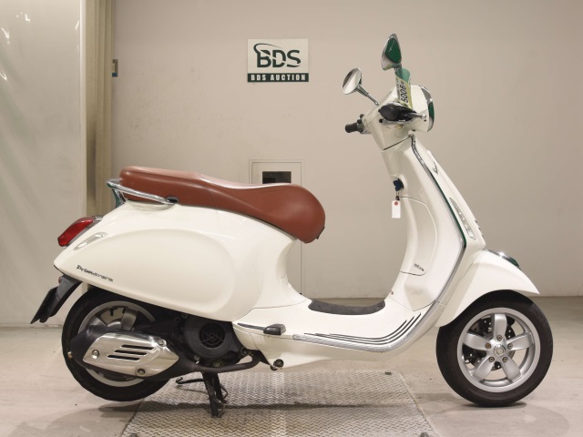 Vespa PRIMAVERA125 2014
