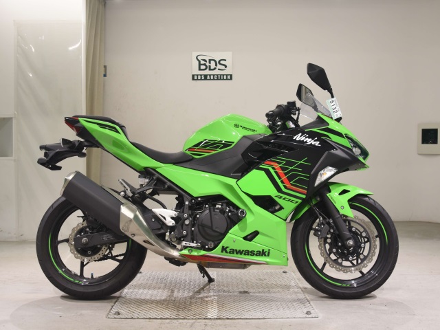 Honda CC110 CROSSCUB 2022