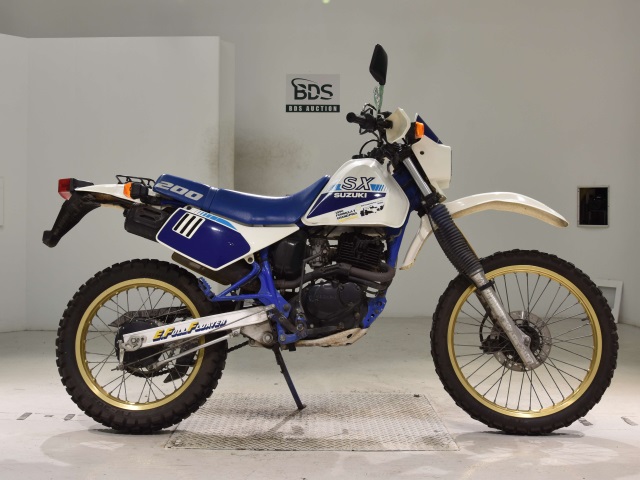 Suzuki SX200R