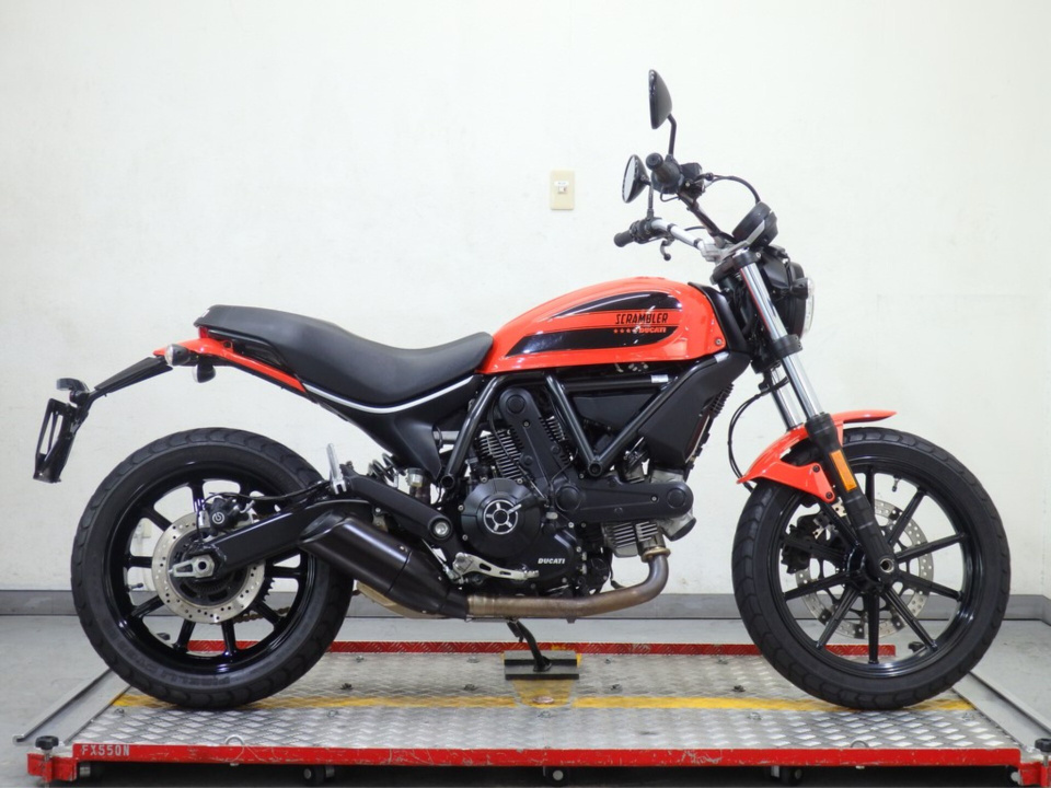 Ducati ﾄﾞｶﾃｨｽｸﾗﾝﾌﾞﾗSIXTY2 2021