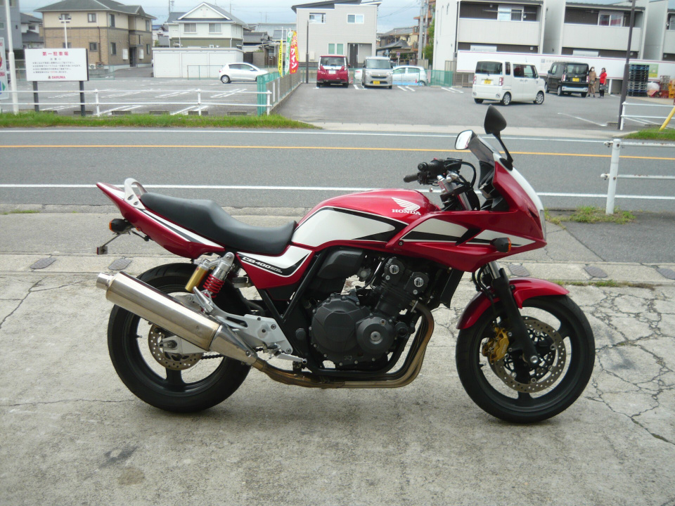 Honda CB400 Sﾎﾞﾙﾄﾞｰﾙ 2011