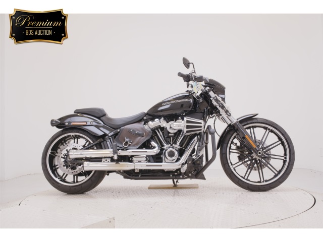 HD BREAKOUT FXBR1750 2018