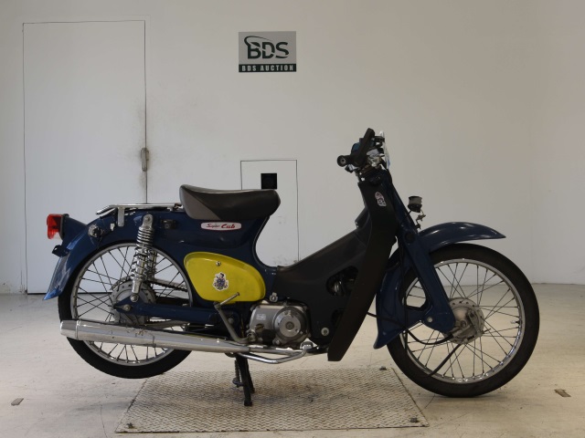 Honda C50 2002