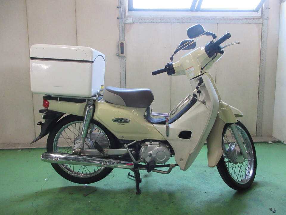 Honda CC110 CROSSCUB 2012