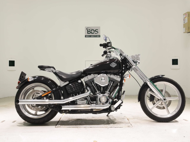 HD ROCKER C FXCWC1580 2009