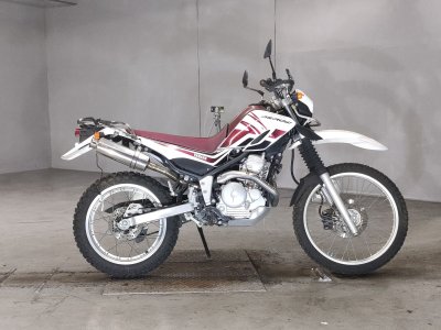 Yamaha SEROW XT250 2012
