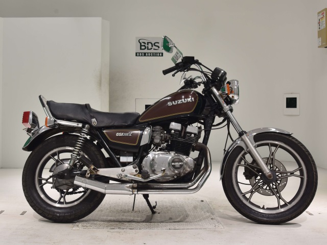 Suzuki GSX250L