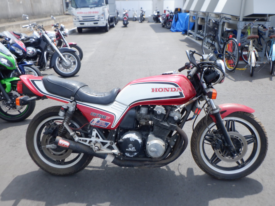 Honda CB750FOUR 1982