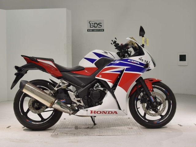 Honda CBR250R 2015