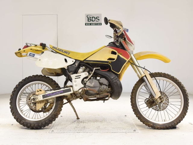 Suzuki RMX250S