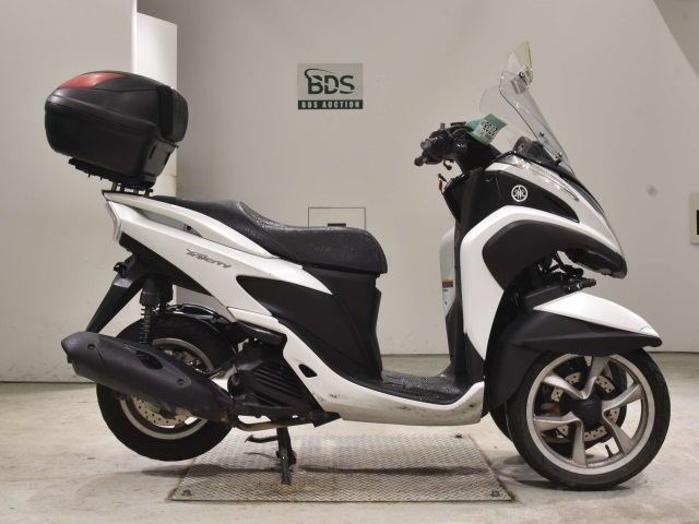 Yamaha TRICITY MW125 2015