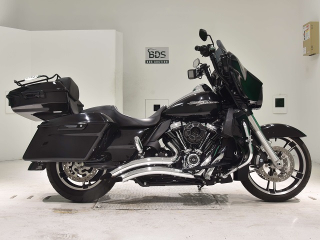 HD SREET GLIDE FLHXS1750 2017