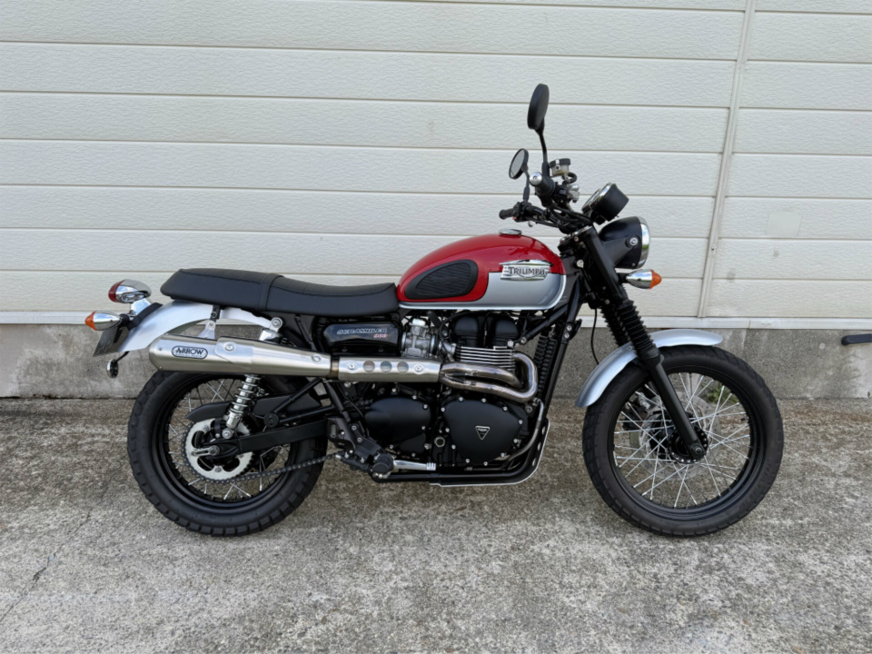 Triumph BONNEVILLE 900 2015