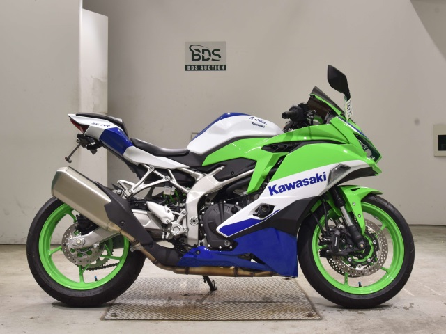 Kawasaki ZX-4RR 2024