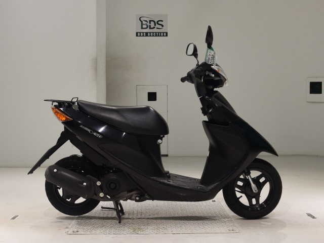 Suzuki ADDRESS V50