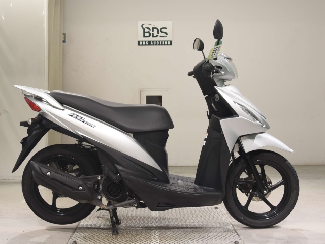Suzuki ADDRESS V110