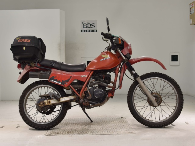 Honda XL125R 1982