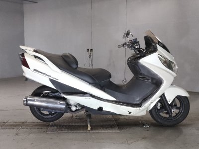 Suzuki SKYWAVE 250
