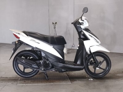 Suzuki ADDRESS V110