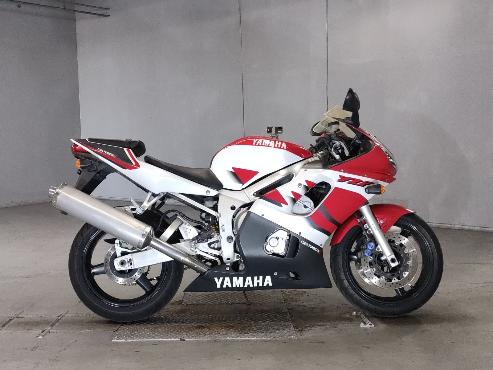 Yamaha YZF-R6 1999
