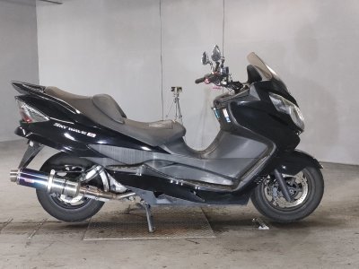 Suzuki SKYWAVE 250S