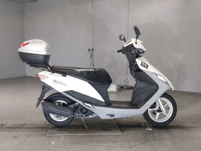 Suzuki ADDRESS V125