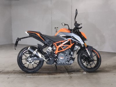 KTM 390 DUKE 2025
