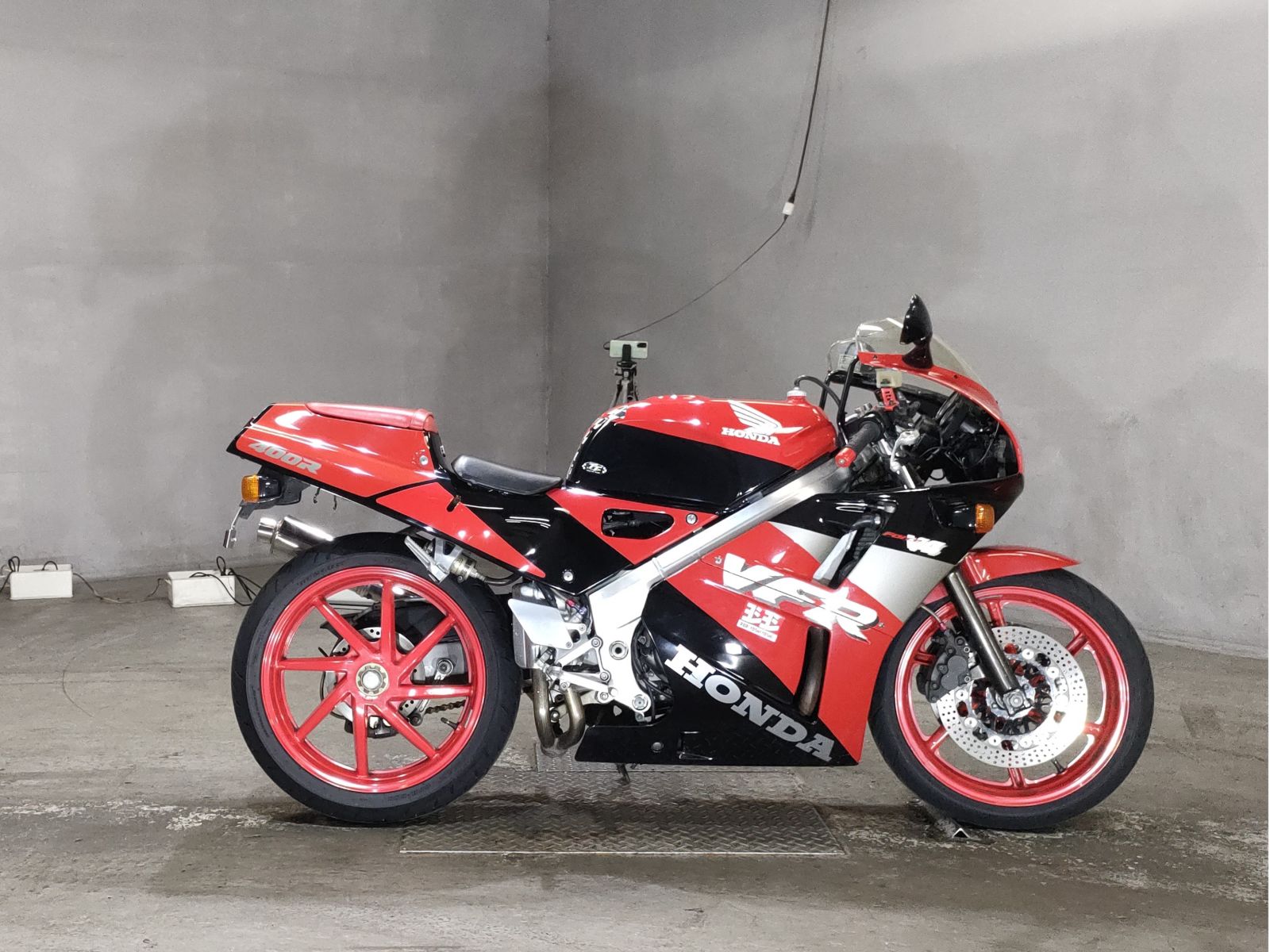 Honda VFR400R 1991