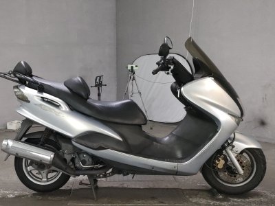 Yamaha MAJESTY 125