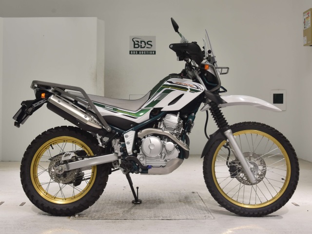 Yamaha SEROW XT250 2020