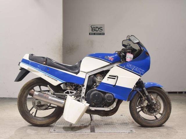 Suzuki GSX-R400 1985