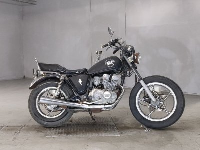Suzuki GSX250L