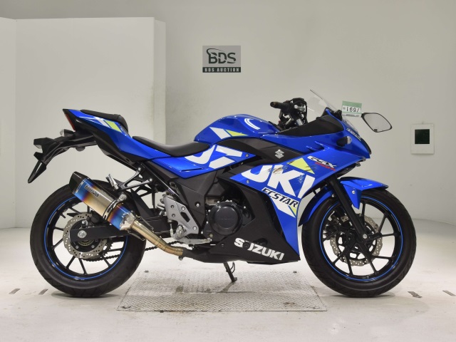 Suzuki GSX250R