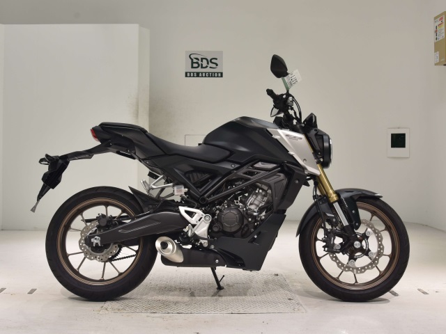 Honda CB125R 2021