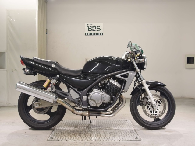 Kawasaki BALIUS ZR250 2003