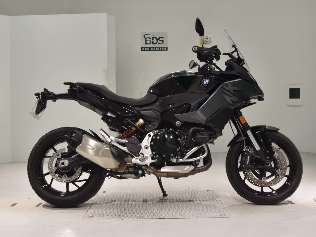 BMW F900XR 2022