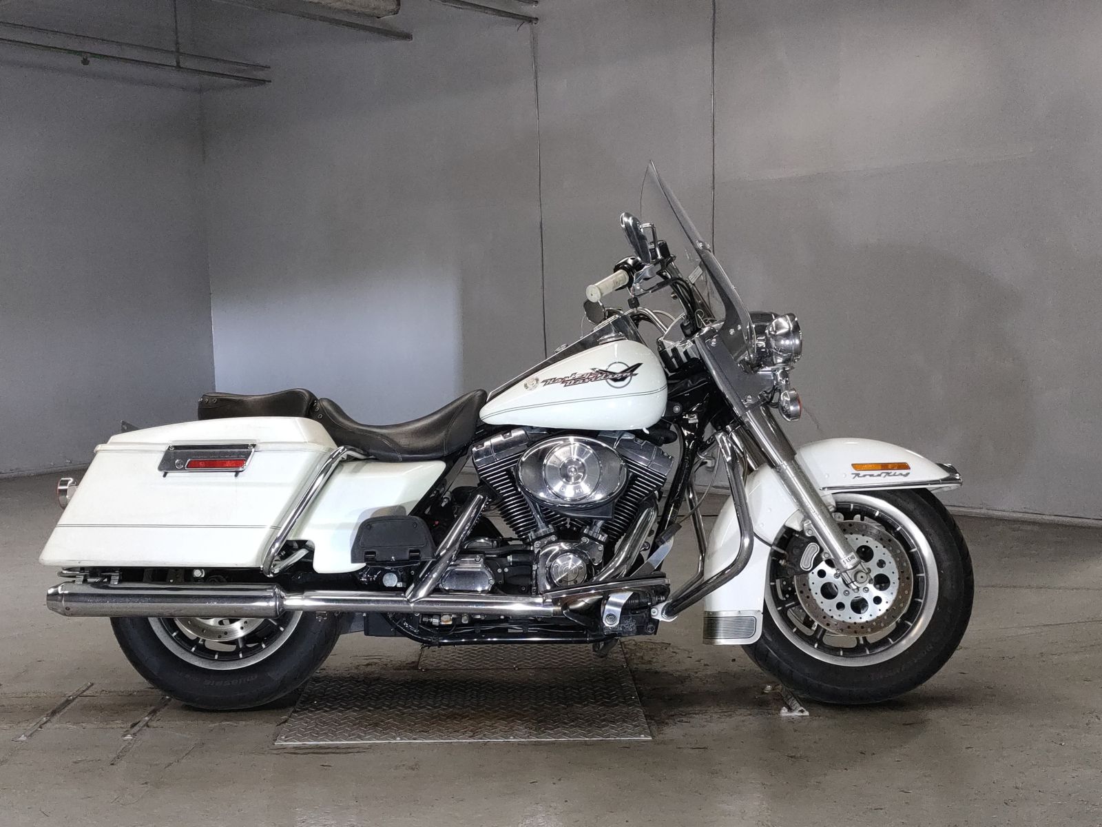 HD ROAD KING FLHR1450 2006